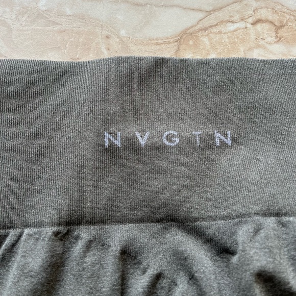 NVGTN Khaki Green Curve Seamless Leggings - Picture 9 of 13